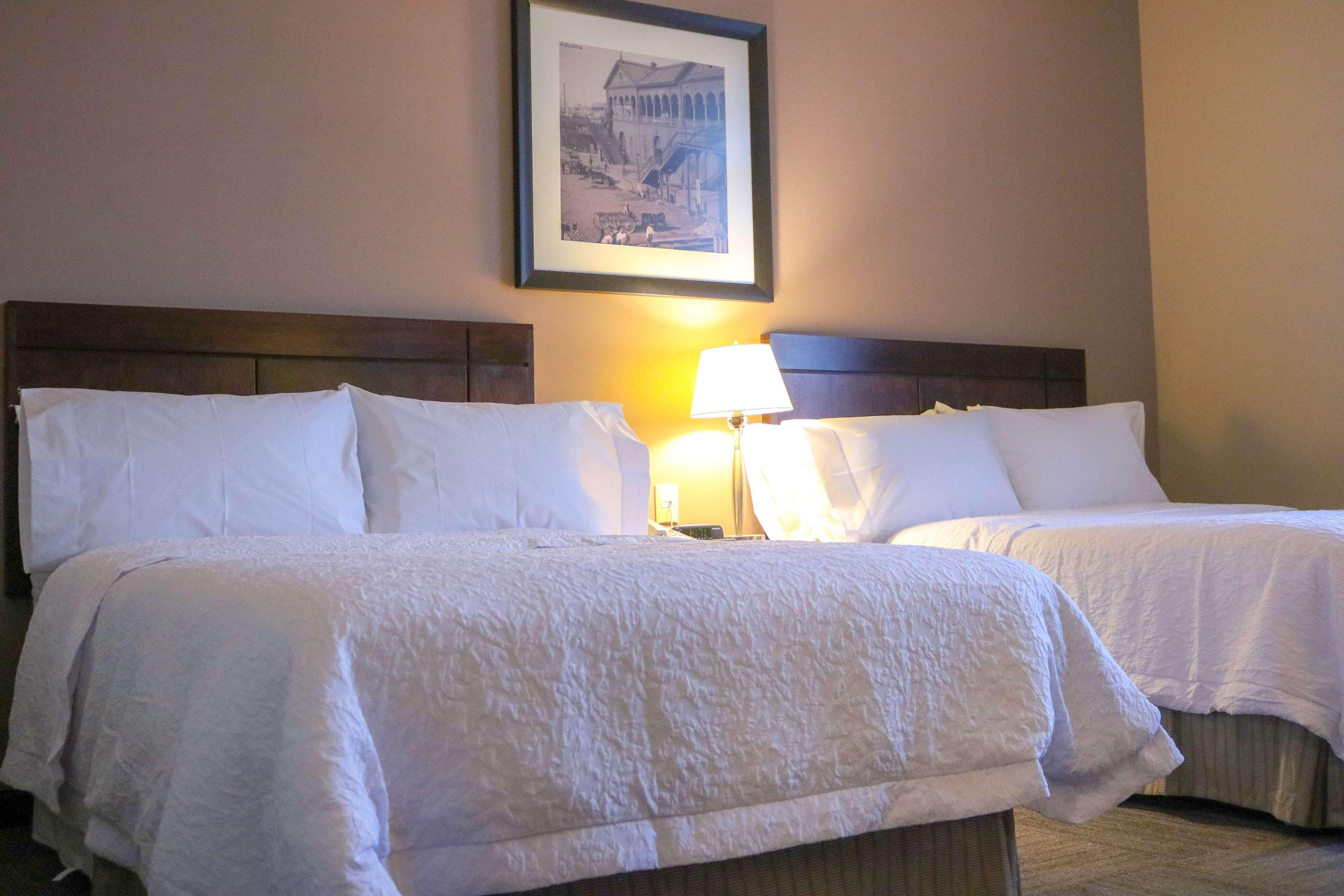 Hampton Inn Tampico Zona Dorada Экстерьер фото