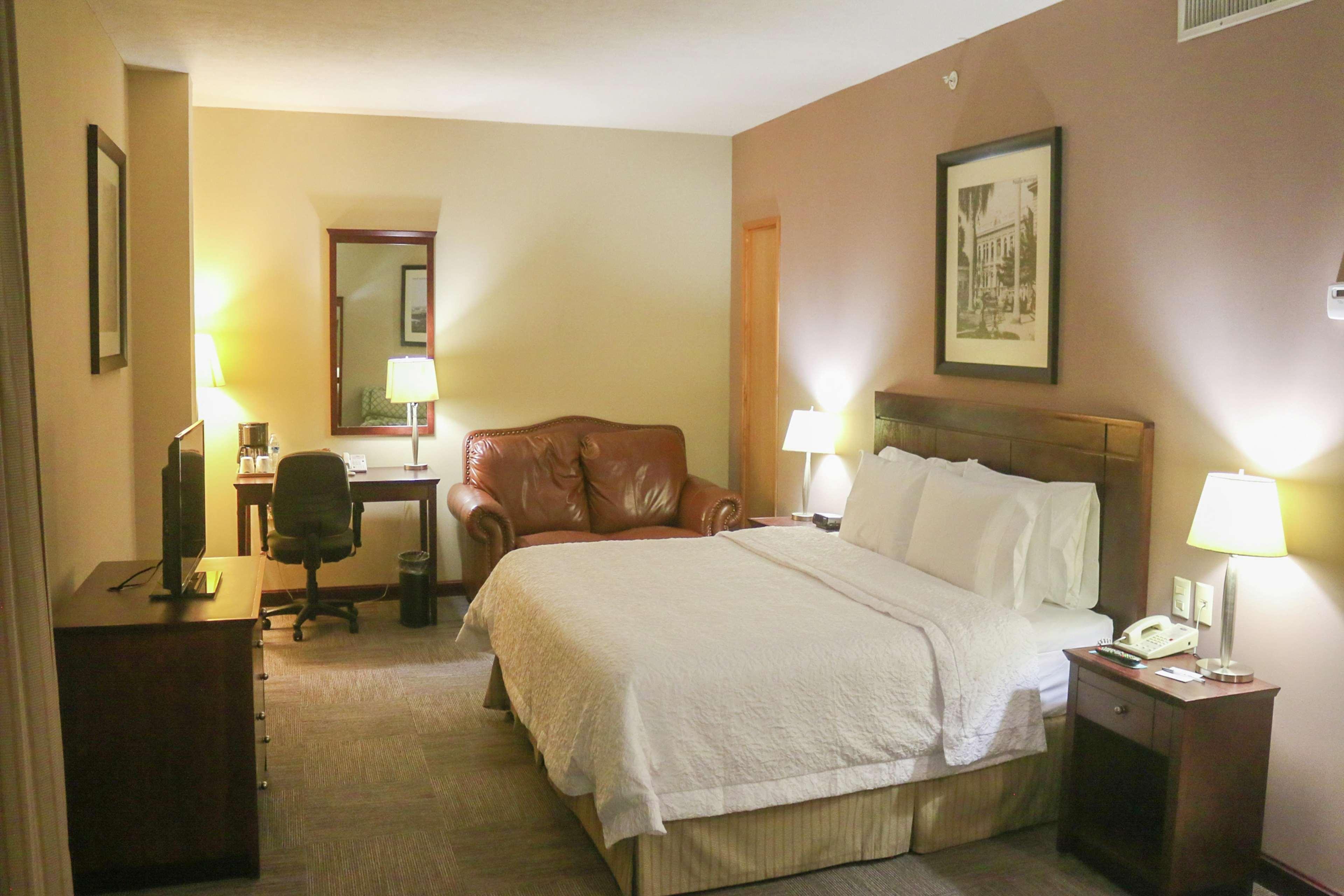 Hampton Inn Tampico Zona Dorada Экстерьер фото