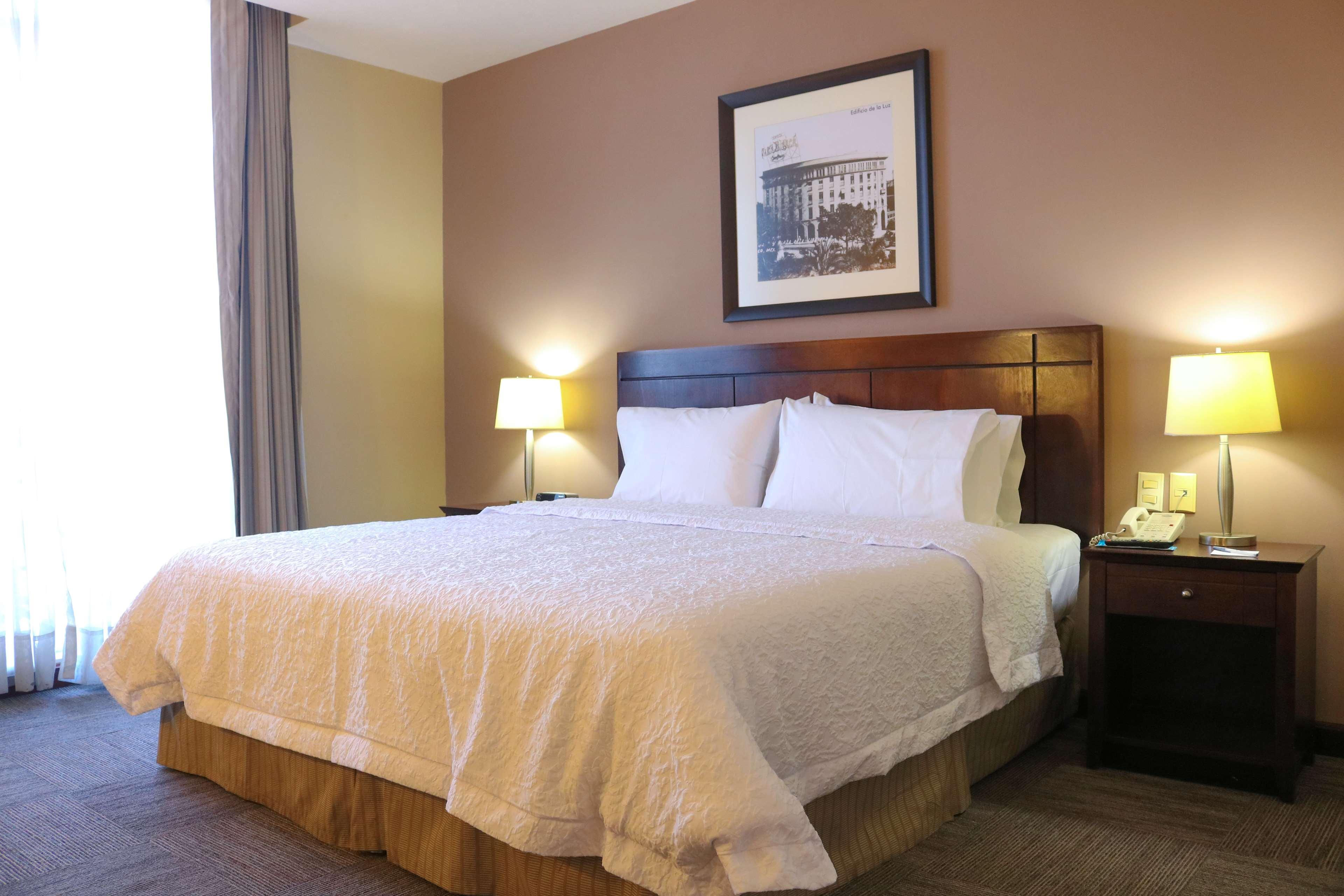 Hampton Inn Tampico Zona Dorada Экстерьер фото