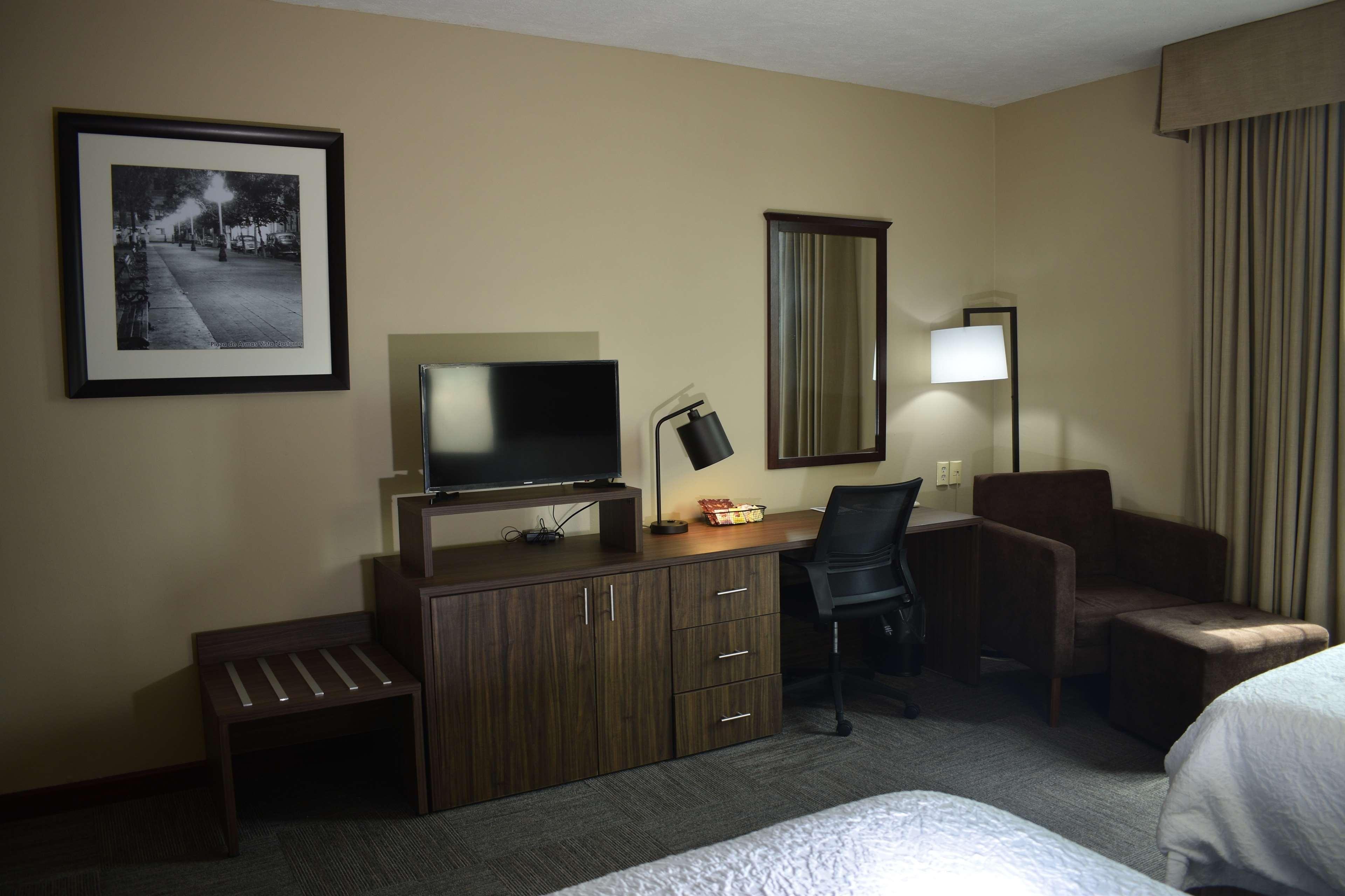 Hampton Inn Tampico Zona Dorada Экстерьер фото