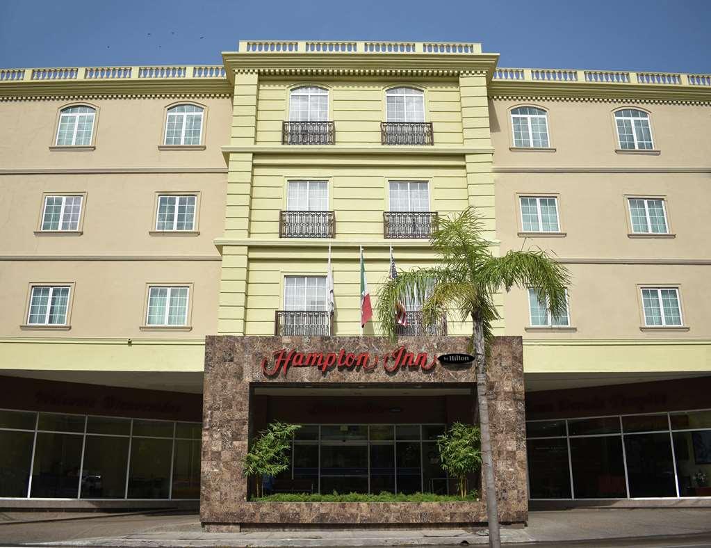 Hampton Inn Tampico Zona Dorada Экстерьер фото