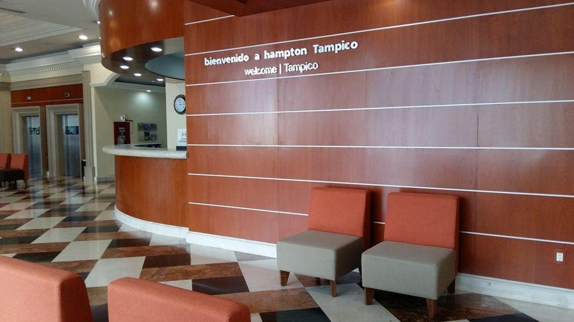 Hampton Inn Tampico Zona Dorada Экстерьер фото